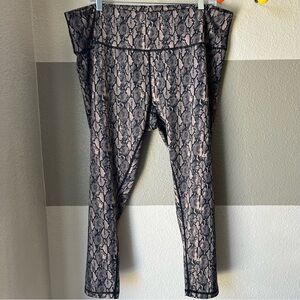 Z by Zella Women’s Plus 2X Leggings Exotic Snake Print Tan Black Pull On Yoga